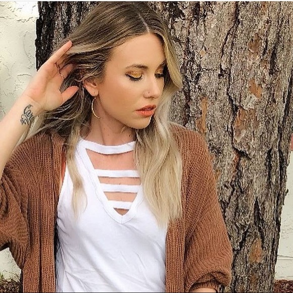 3 for 30⚡️ Host Pick ✨ Crescent Moon Gold Wire wrap Earrings - Picture 3 of 4